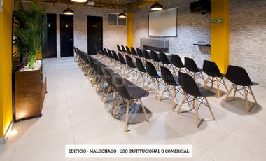 edificio en arriendo/venta en maldonado. Cod A5062