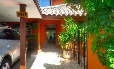 Casa en Venta en Avda. La Hacienda Macul