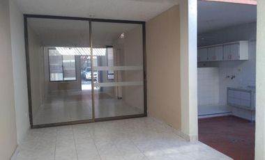 casa en venta en av. libertadores, parques residenciales b. Cod V10581