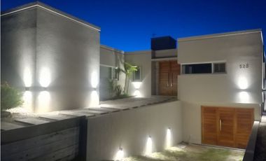 CASA EN VENTA EN COSTA ESMERALDA - RESIDENCIAL I 528
