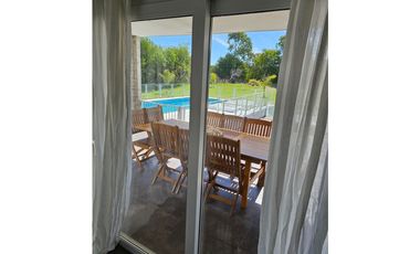 CASA EN VENTA EN COSTA ESMERALDA - RESIDENCIAL I 528
