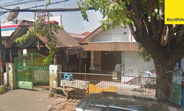 Dijual Rumah Strategis di Raya Ketintang, Surabaya