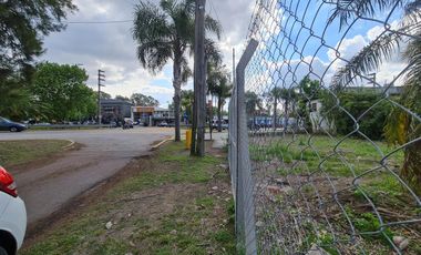Alquiler LOTE EN ESQUINA DE 436 M2 EN LA ROTONDA DE PUNTO TIGRE - IDEAL COMERCIAL