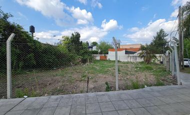 Alquiler LOTE EN ESQUINA DE 436 M2 EN LA ROTONDA DE PUNTO TIGRE - IDEAL COMERCIAL