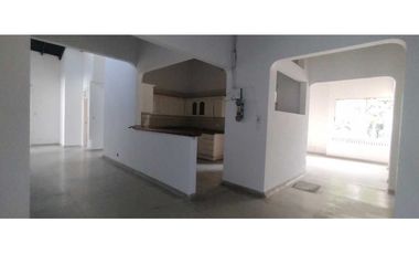 Casa comercial o residencial en arriendo
