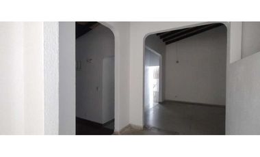 Casa comercial o residencial en arriendo