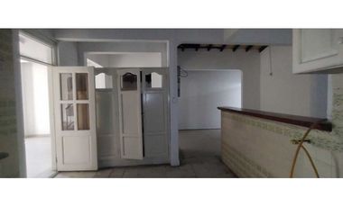 Casa comercial o residencial en arriendo