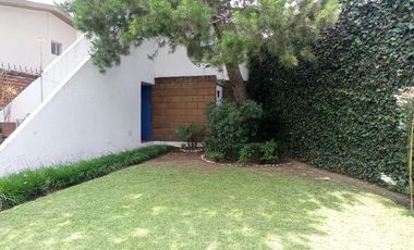 CASA EN VENTA EN LOMAS DEL SOL CON VIGILANCIA