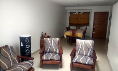 Casa 5 ambientes con garage.