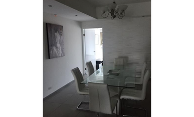 Yacht Club Tower en la Av. Balboa (ID 11224)