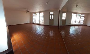 Casa grande en renta en Chapultepec Morelia