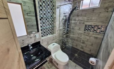 casa en arriendo en las lomitas. Cod A512129