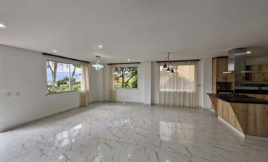 casa en arriendo en las lomitas. Cod A512129