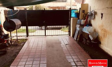 DUPLEX 3 AMB C/COCHERA Y DOS BAÑOS SOBRE SALERNO AL 1000