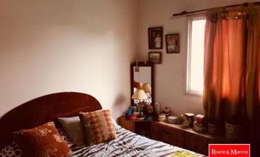 DUPLEX 3 AMB C/COCHERA Y DOS BAÑOS SOBRE SALERNO AL 1000