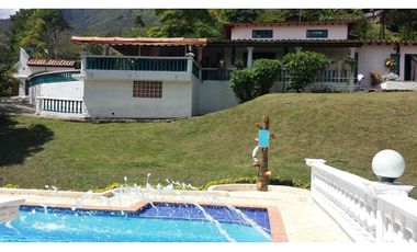 VENTA FINCA EN COPACABANA