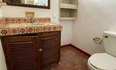 Casa en renta en Valle de Bravo, a unas cuadras del jardín principal