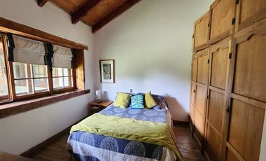 Parcela con gran casa en venta, El Vaticano, Requínoa