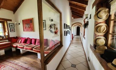 Parcela con gran casa en venta, El Vaticano, Requínoa