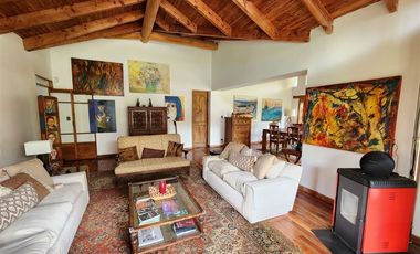 Parcela con gran casa en venta, El Vaticano, Requínoa