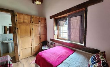 Parcela con gran casa en venta, El Vaticano, Requínoa