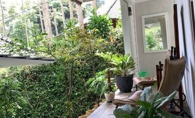 Rumah Rasa Villa di Dago Giri dkt Cipaku Ciumbuleuit BdgUtara