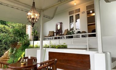 Rumah Rasa Villa di Dago Giri dkt Cipaku Ciumbuleuit BdgUtara