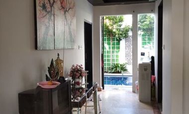 Di Jual Villa Mewah Strategis di dekat Kampus UNUD Jimbaran Bali