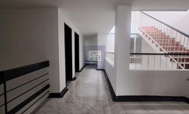 COD. 3144 - SE ARRIENDA CASA - BARRIO: LAS MERCEDES