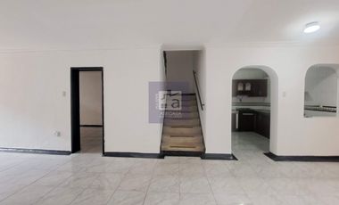 COD. 3144 - SE ARRIENDA CASA - BARRIO: LAS MERCEDES