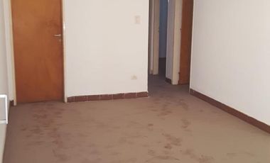DEPARTAMENTO EN BARRIO MUNICIPAL LONGCHAMPS