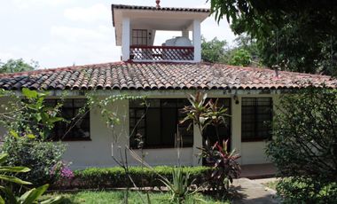 Para remodelar, Centro de Cuernavaca comercial residencial H2 para re