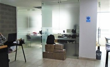 PR12380 SE RENTA OFICINA EN SECTOR RESTREPO NARANJO, SABANETA