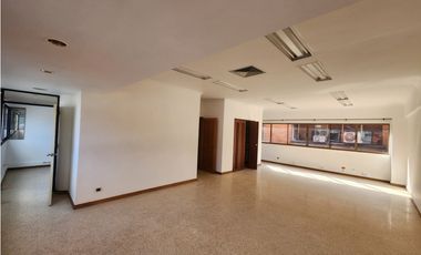 Oficina en arriendo en el sector de Guayabal Medellin