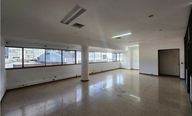 Oficina en arriendo en el sector de Guayabal Medellin