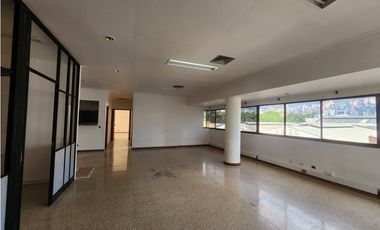 Oficina en arriendo en el sector de Guayabal Medellin
