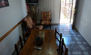 Duplex a tres cuadras de la playa