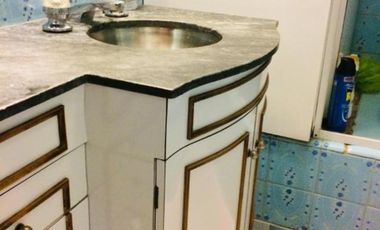 PERMUTA - CHALET DE 5 AMBIENTES EN VENTA - MORON CENTRO