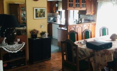 PERMUTA - CHALET DE 5 AMBIENTES EN VENTA - MORON CENTRO