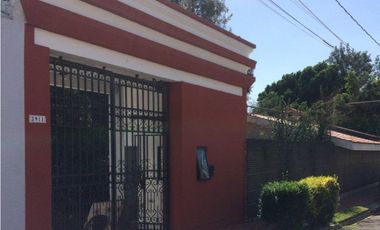 Casa En Renta En Excelente Ubicación Cerca De Las Animas