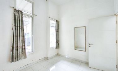 Rumah LT 90 Terawat 14 Menit ke Pintu Tol Cimanggis Siap Huni J-38982
