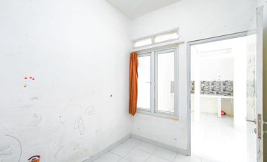 Rumah LT 90 Terawat 14 Menit ke Pintu Tol Cimanggis Siap Huni J-38982