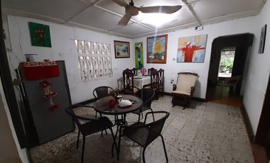 CASA EN VENTA BARRIO CENTRO |5189