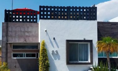 Venta de Hermosa Casa con Roof Graden en Fraccionamiento Los Agaves
