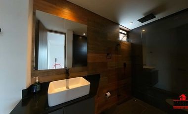 casa en arriendo en loma del escobero. Cod A5022