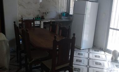 Casa en venta Banfield. Ideal dos familias