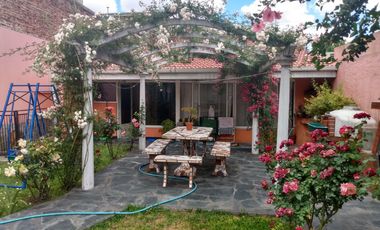 Casa en venta Banfield. Ideal dos familias