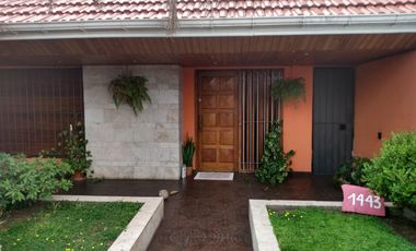 Casa en venta Banfield. Ideal dos familias