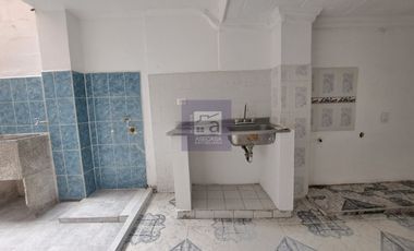 COD. 4269 - SE ARRIENDA APARTAMENTO - BARRIO: PORVENIR