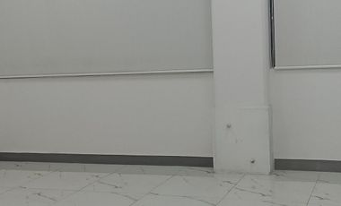 Local comercial en Renta 1570 m2 en Periferico Sur.